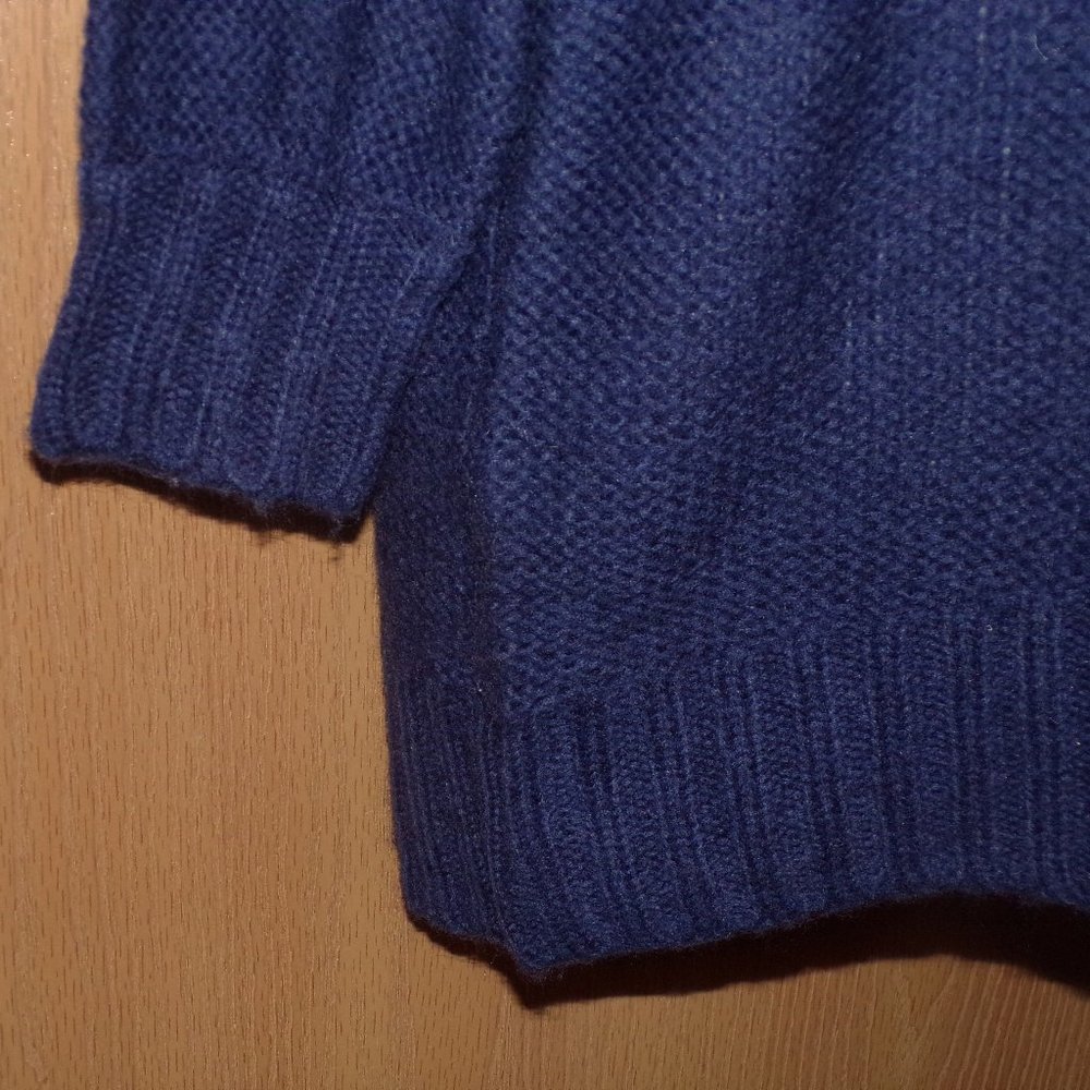 NWOT Aerie Oversized Cable Knit Sweater_7